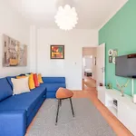 Guestready - Vibrant 2br *