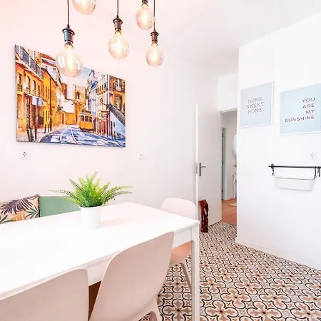 Guestready - Vibrant 2br Lägenhet Lisboa