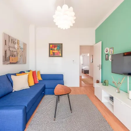 Guestready - Vibrant 2br *